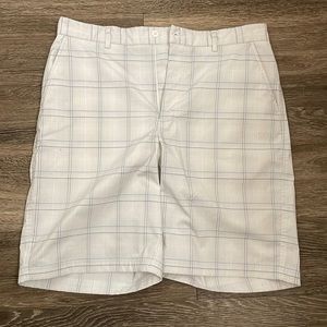 Kirkland Men’s Shorts Outdoor/Golf/Boating Size 34